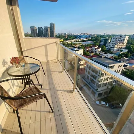 Soho - View With Rooftop Garden Apartment