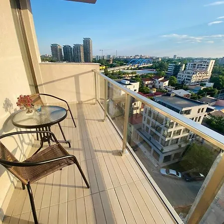 Soho - View With Rooftop Garden Apartment