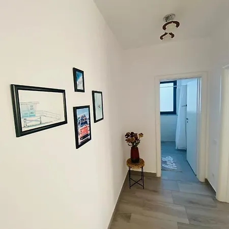 Soho - View With Rooftop Garden *