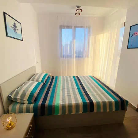 Soho - View With Rooftop Garden *