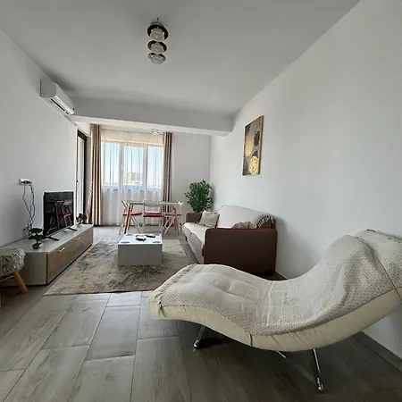 Soho - View With Rooftop Garden * 부쿠레슈티
