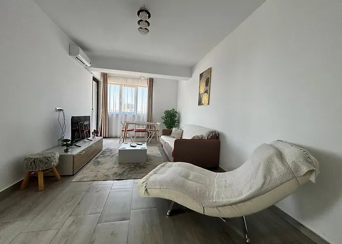 Soho - View With Rooftop Garden * Бухарест